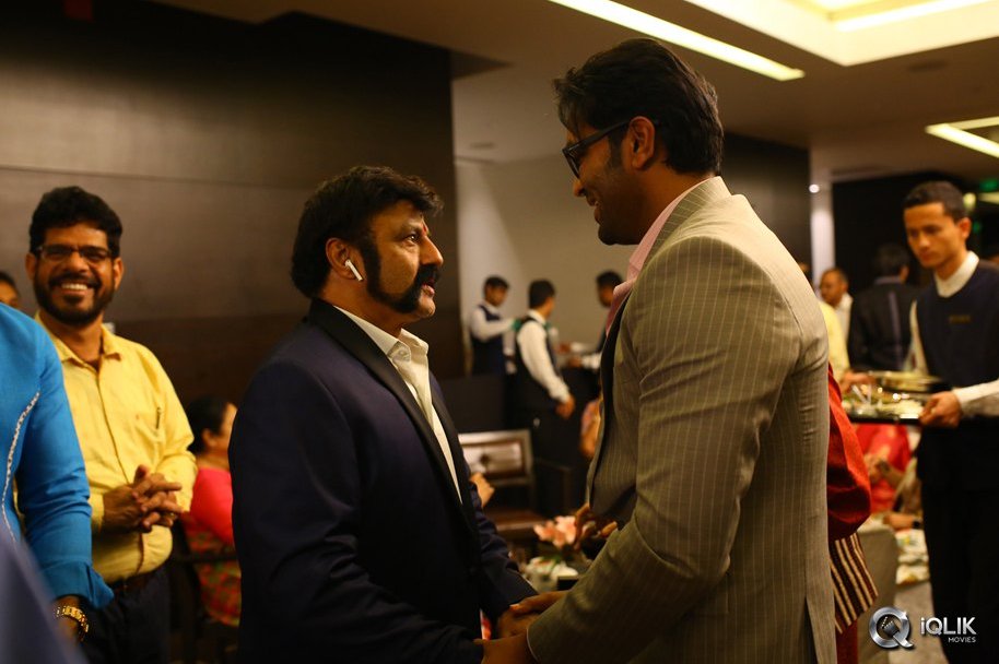 TSR-Felicitates-Gautamiputra-Satakarni-Team